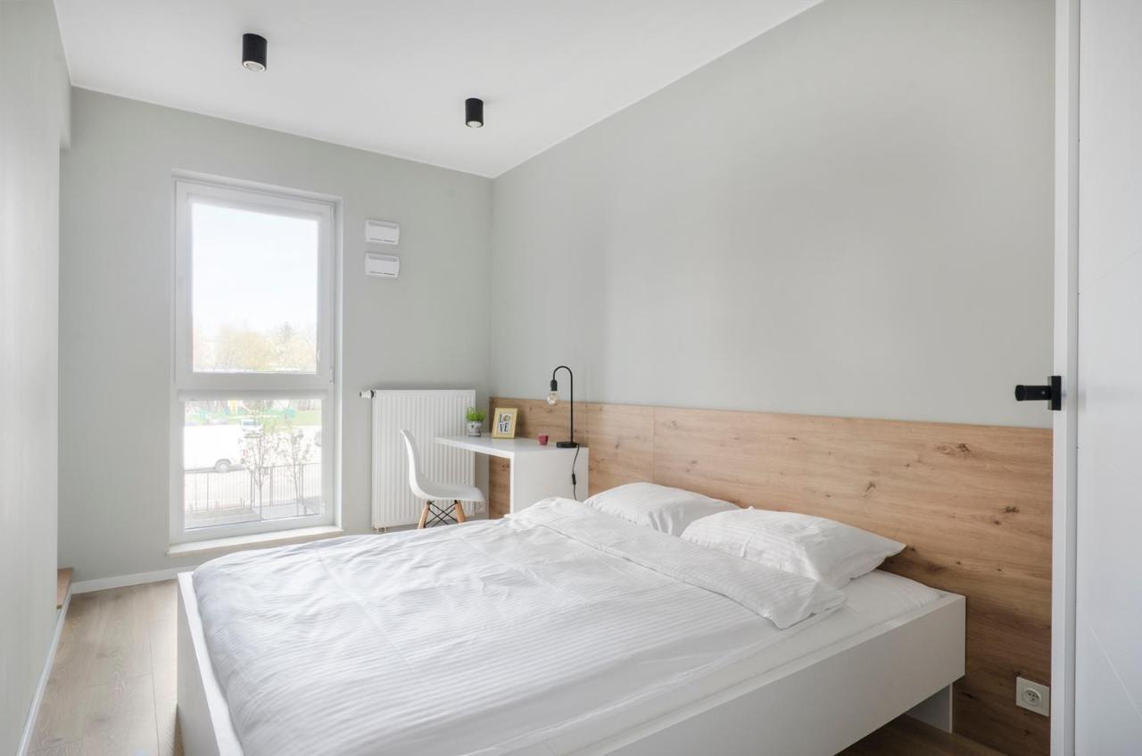 Aparthouse Fabryczna Lodz  Luaran gambar