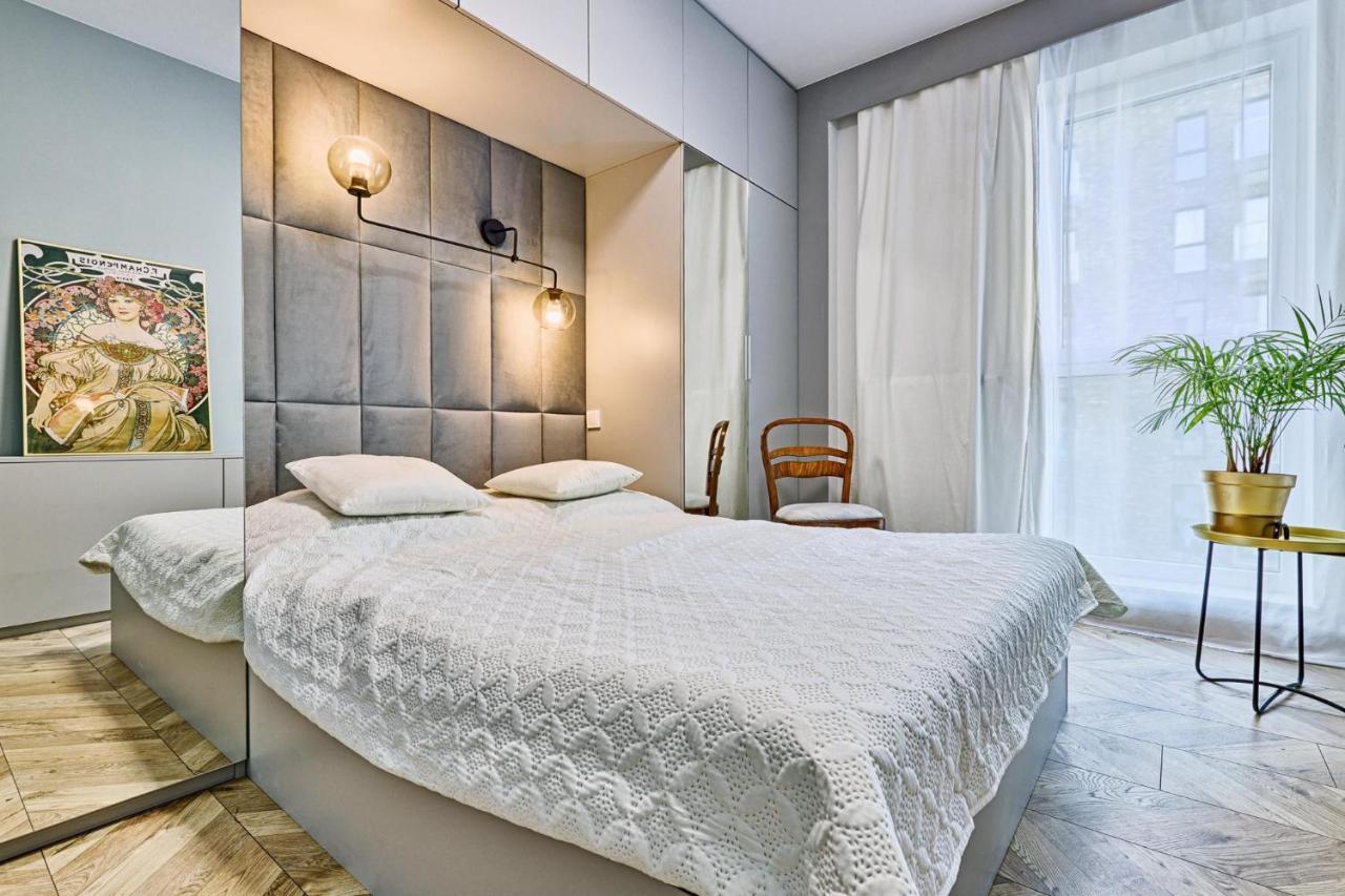 Aparthouse Fabryczna Lodz  Luaran gambar
